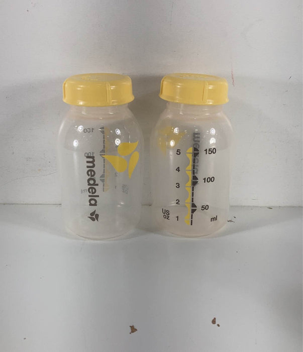 Shop Medela 5oz Bottles at GoodBuy Gear