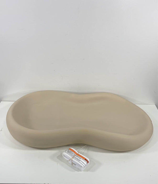 Shop Keekaroo Peanut Changing Pad, Vanilla at GoodBuy Gear