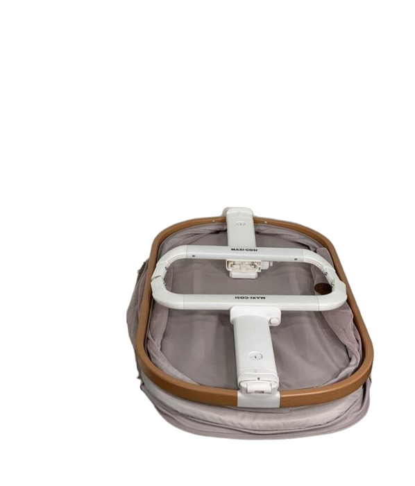 used Maxi-Cosi Iora Bedside Bassinet, Horizon Sand