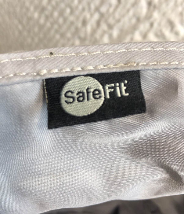 secondhand SafeFit Portable Travel Bassinet