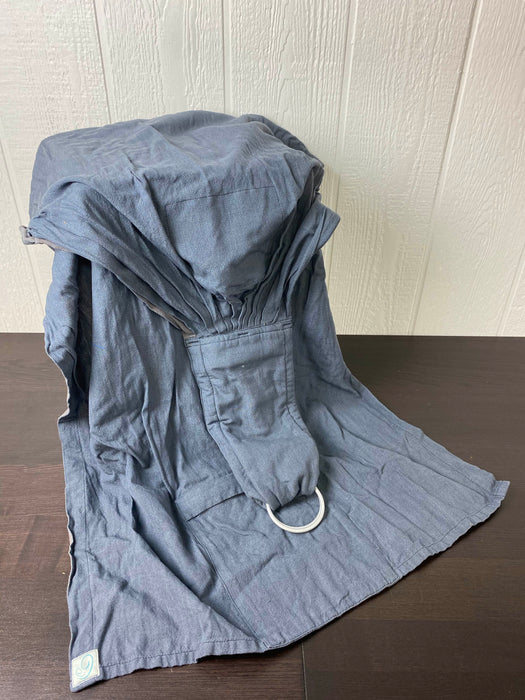used Maya Wrap Lightly Padded Ring Sling Baby Carrier