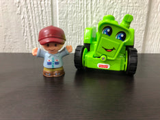 secondhand Fisher Price Little People Helpful Harvester Tractor