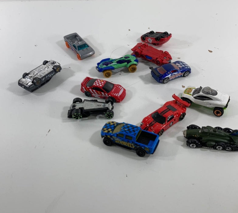 used BUNDLE Hot Wheels Cars