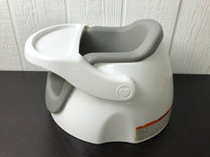 secondhand Regalo Floor Seat