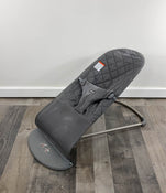 used BabyBjorn Bouncer Bliss, Dark Gray Frame, Anthracite Cotton Classic Quilt