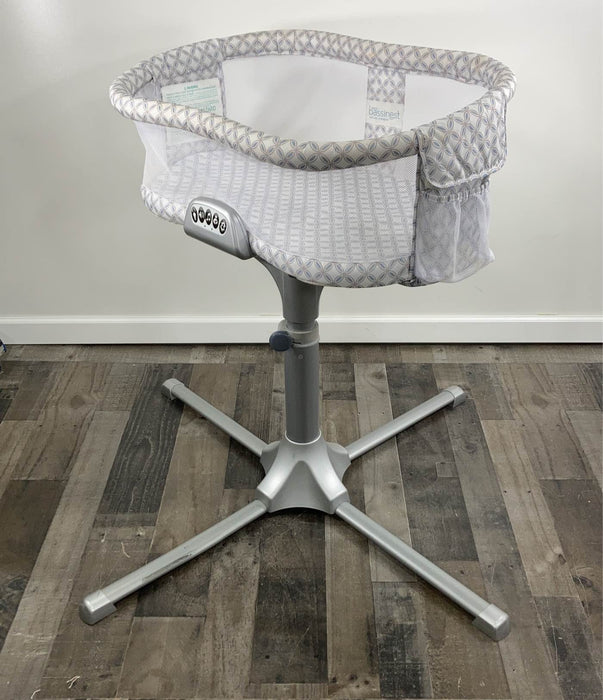 used Halo BassiNest Swivel Sleeper, Premiere Series