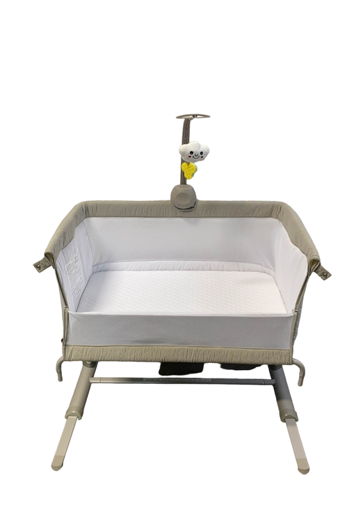 secondhand Ronbei Bedside Sleeper Bassinet