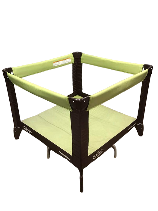 used Graco Pack 'n Play Playard Totbloc