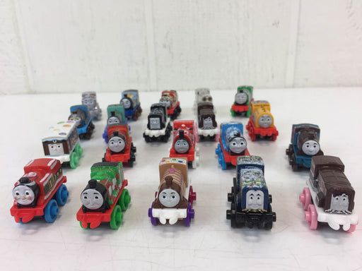 Shop BUNDLE Thomas Mini Set, 20 Trains, Holiday at GoodBuy Gear