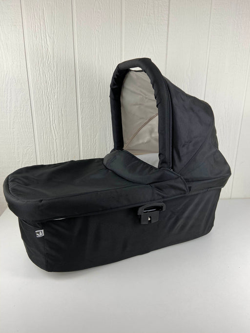 used Britax B-Ready Bassinet