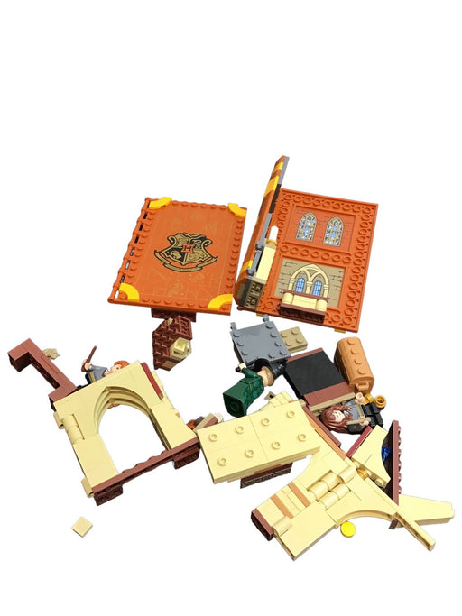 secondhand LEGO Harry Potter Hogwarts Moment: Transfiguration Class 76382