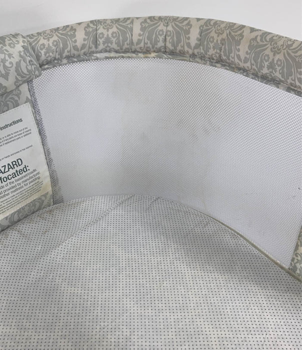 used Halo BassiNest Swivel Sleeper, Premiere Series