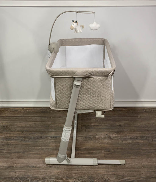 secondhand Cloud Baby Bassinet