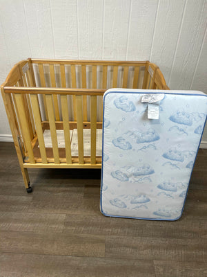 Dream On Me 2 In 1 Portable Folding Stationary Crib, 2016, With Mattre