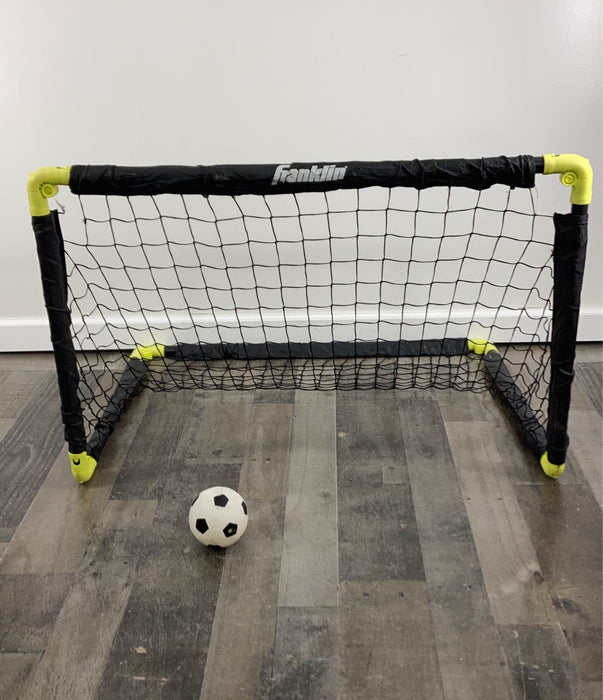 secondhand Franklin Sports Mini Soccer Goal Set