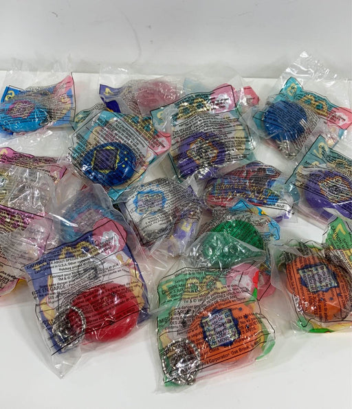 secondhand BUNDLE Tamagotchi Keychain Toys