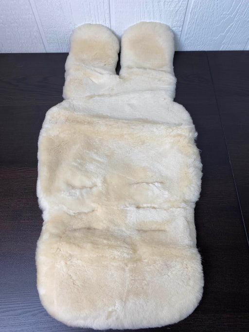 secondhand Overland Sheepskin Stroller and Car Seat Liner