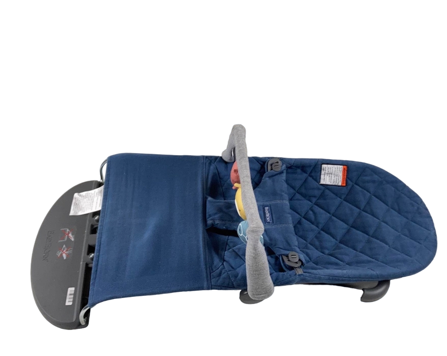 BabyBjorn Bouncer Bliss with Soft Toy Bar, Dark Gray Frame, Midnight Blue Cotton Classic Quilt