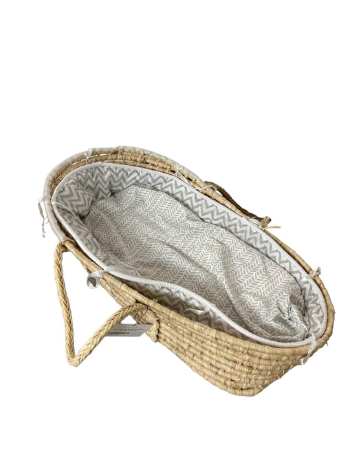 used Wicker Bassinet