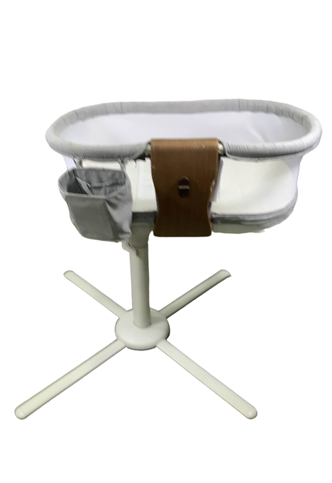 secondhand Halo BassiNest Swivel Sleeper Luxe Series