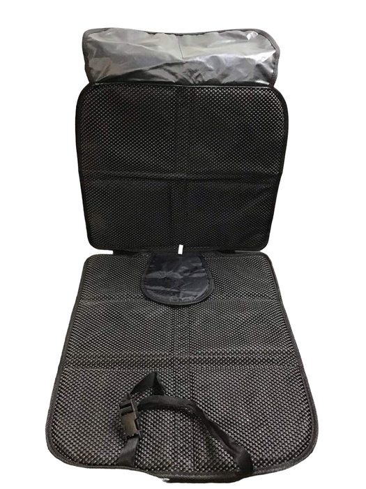 Shop Qaqadu Car Seat Protector at GoodBuy Gear
