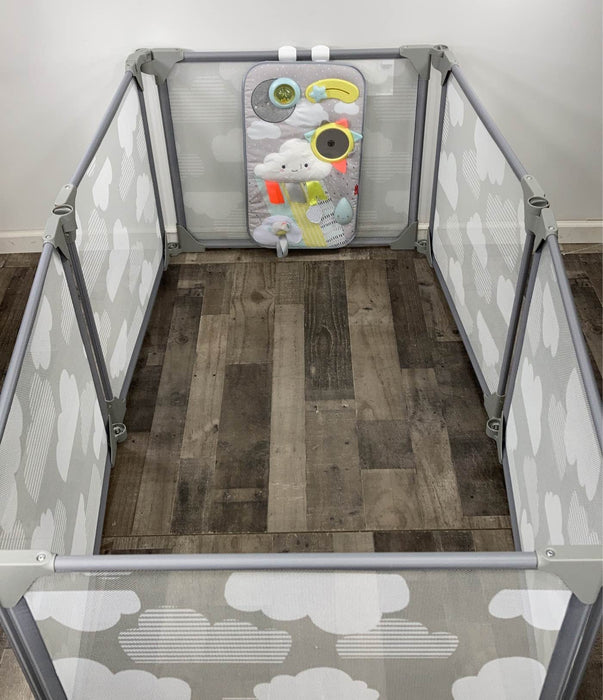 secondhand Skip Hop Playview Expandable Enclosure