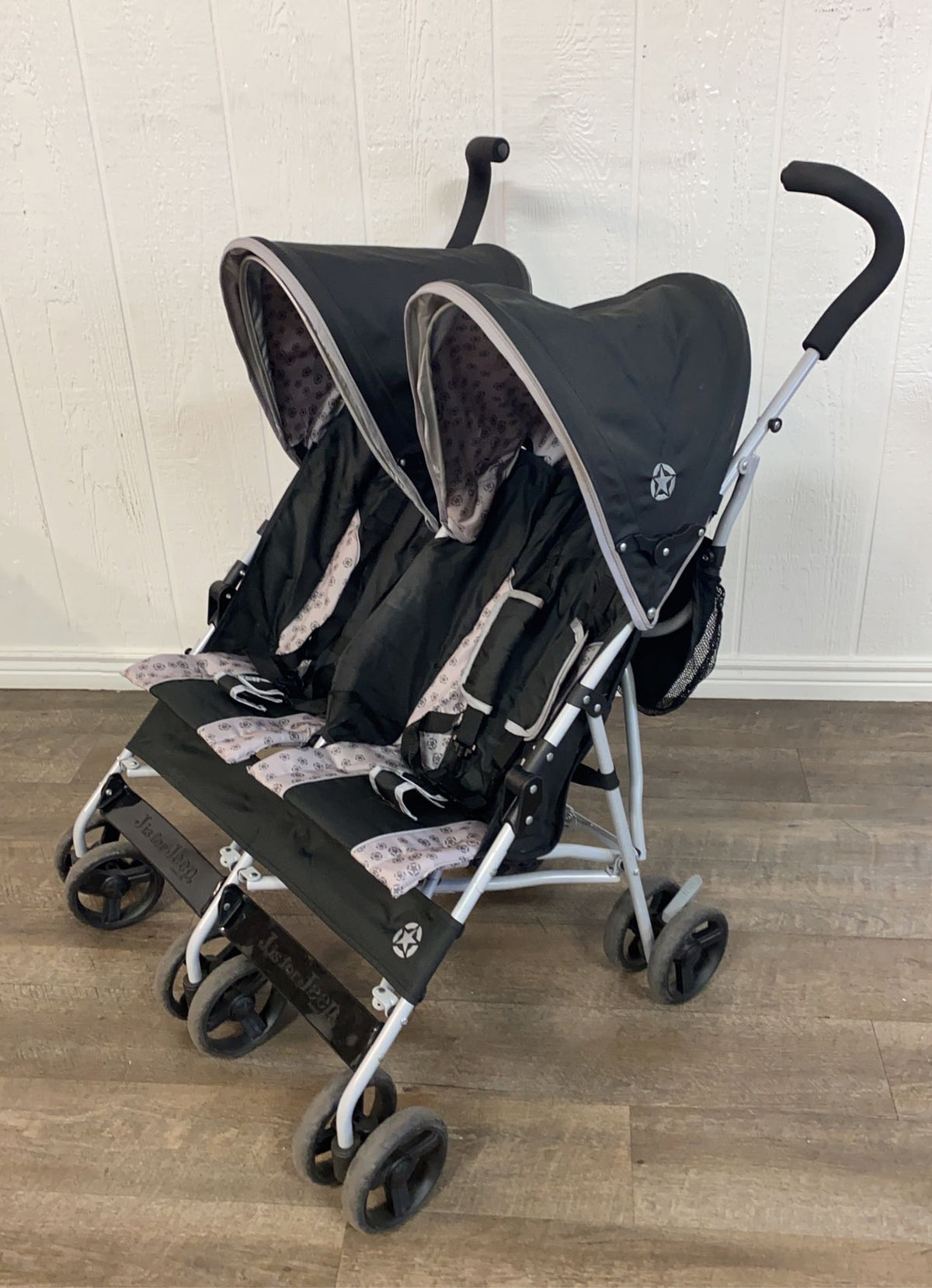 Jeep Scout Double Stroller, 2017