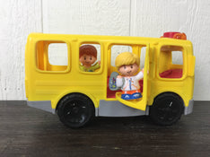 secondhand Fisher Price Little People Lil Movers School Bus