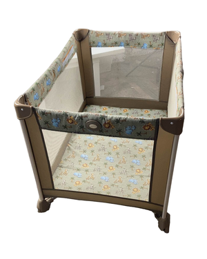 Graco pack 2024 and play safari