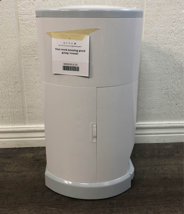 Shop Diaper Dekor Classic Diaper Pail, White at GoodBuy Gear