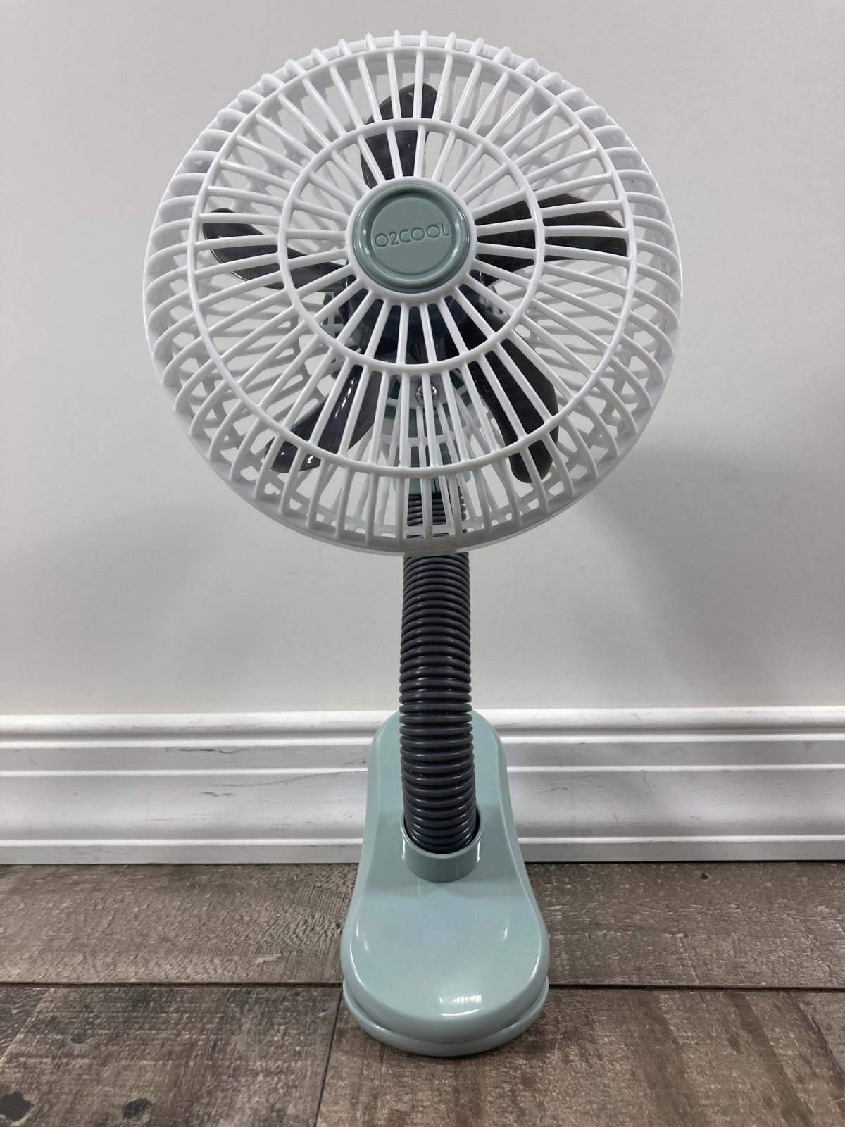 O2 Cool 4-Inch Portable Stroller Clip Fan — GoodBuy Gear