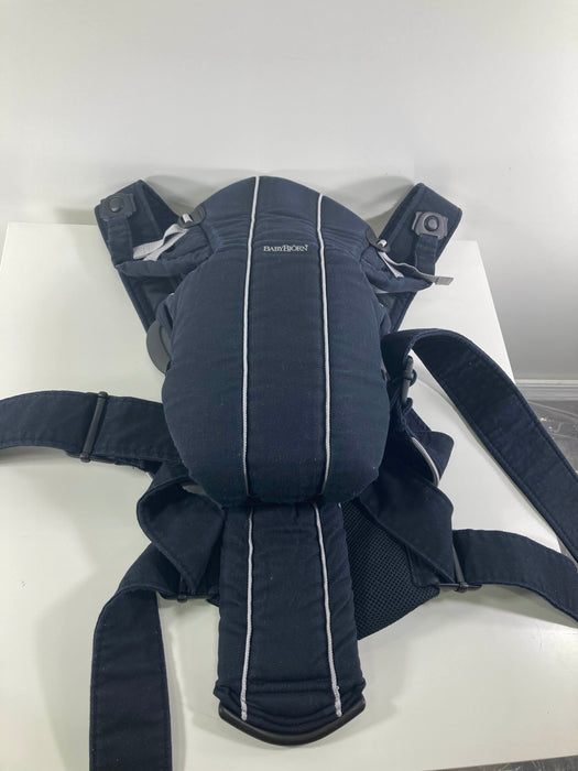 used BabyBjorn Baby Carrier Active, Black