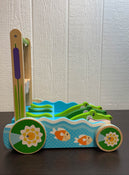 used Melissa & Doug Chomp and Clack Alligator Push Toy