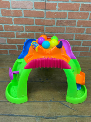 Fisher Price Stand-up Ballcano