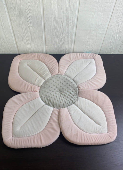 used Blooming Bath Baby Bath Lotus