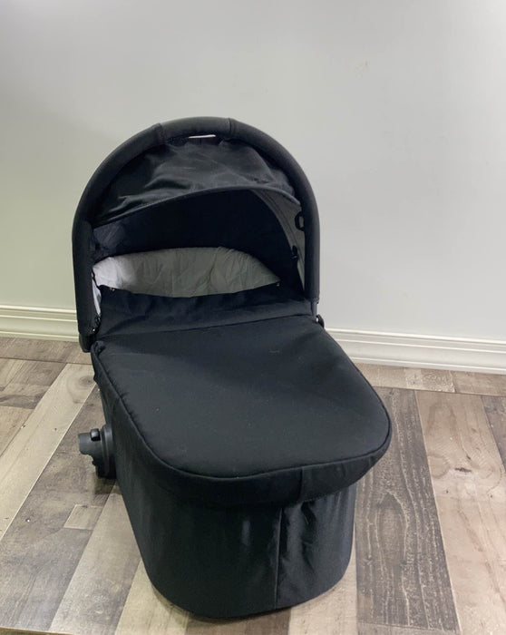 secondhand Baby Jogger Deluxe Pram