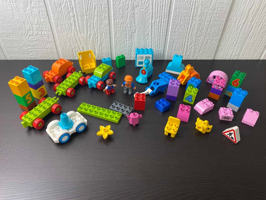 used BUNDLE Duplo Blocks