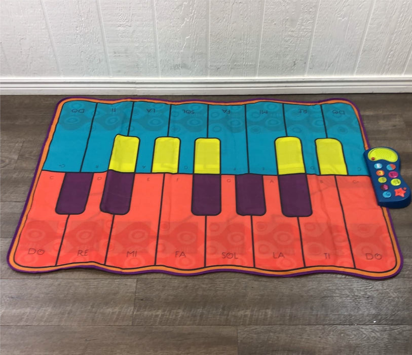 secondhand B. toys Boogie Woogie Mat - Piano Mat