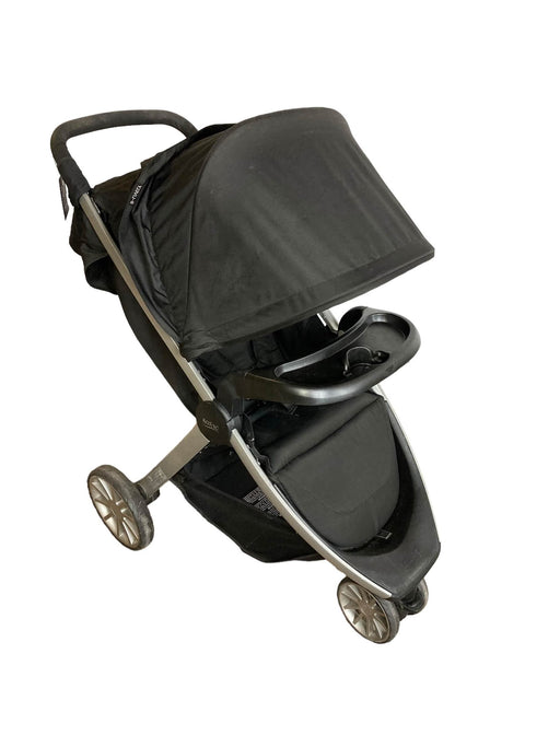 used Britax B-Lively Stroller, 2019, Raven