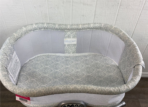 Shop Halo BassiNest Swivel Sleeper, Premiere Series at GoodBuy Gear