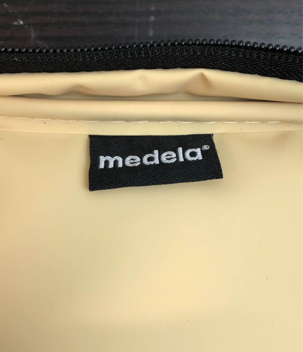 Shop Medela Pump In Style Advanced Breast Pump at GoodBuy Gear