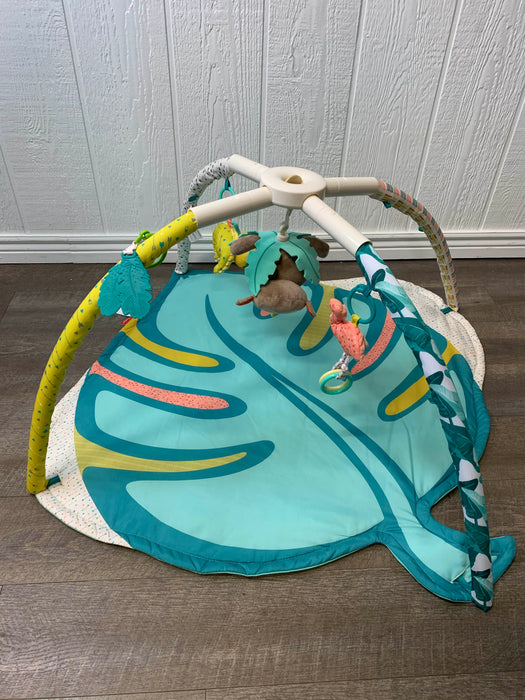 used Infantino Go GaGa Deluxe Twist and Fold Baby Activity Tummy Time Gym