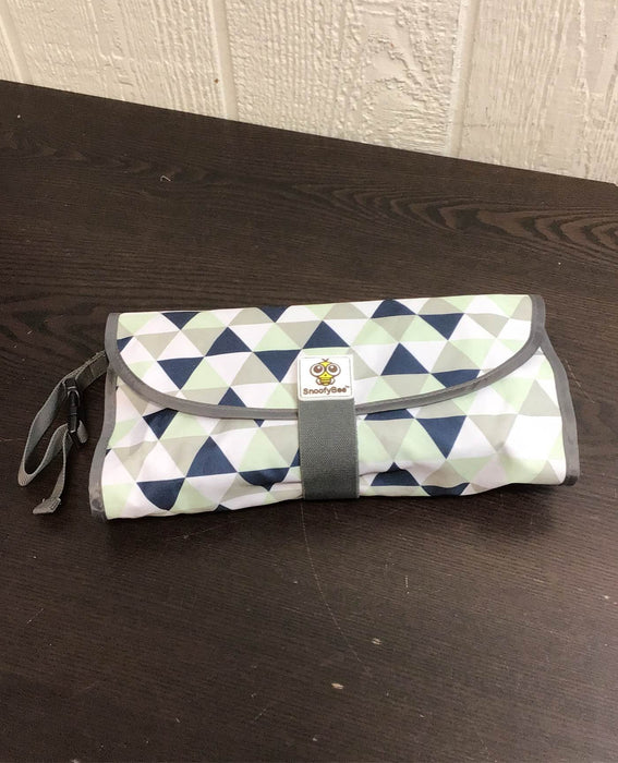 Shop SnoofyBee Changing Pad at GoodBuy Gear