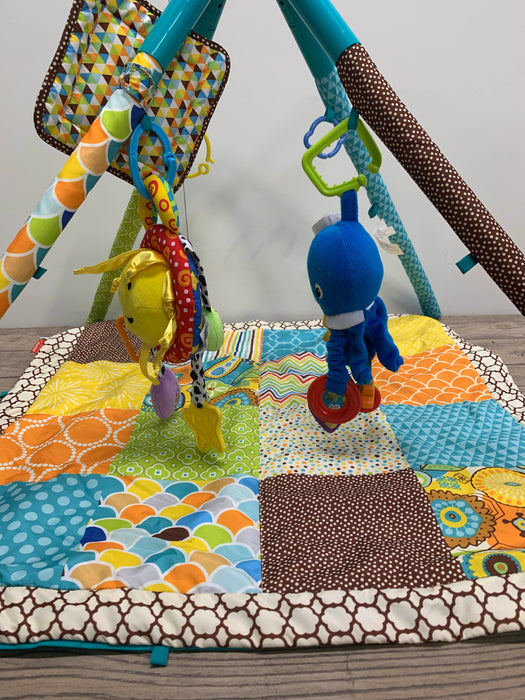 secondhand Infantino Twist & Fold Activity Gym