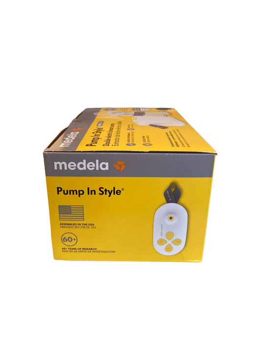 Shop Medela Pump In Style with MaxFlow at GoodBuy Gear
