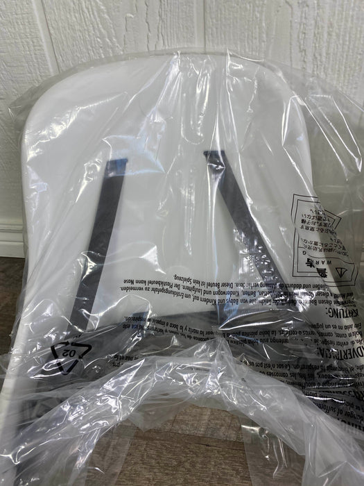 used Oxo Sprout High Chair