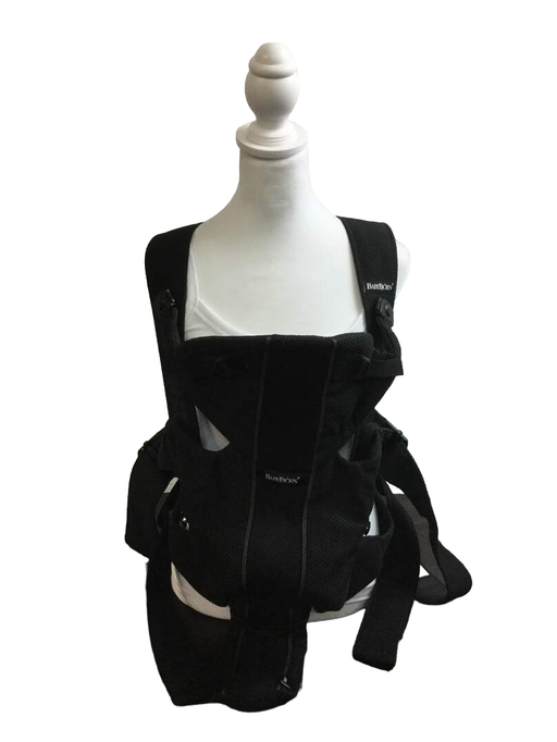 used BabyBjorn Baby Carrier Miracle