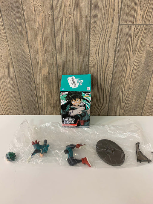 secondhand Banpresto Izuku Midoriya Figure