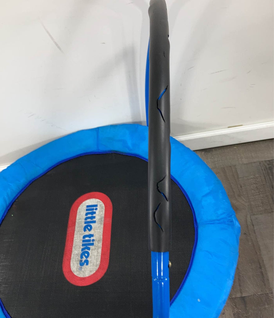Little Tikes Light-Up 3-foot Trampoline with Folding Handle for Kids Ages 3 to 6