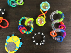 secondhand BUNDLE Grasping Toys